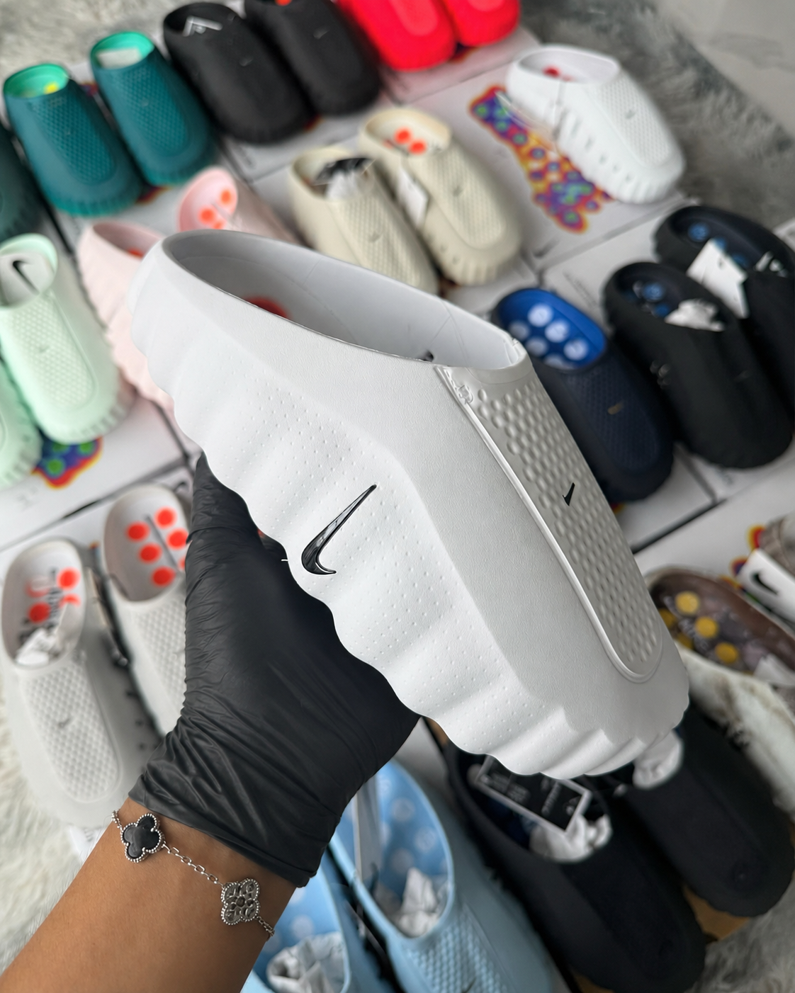 Nike Mind 001 Pregame Mules