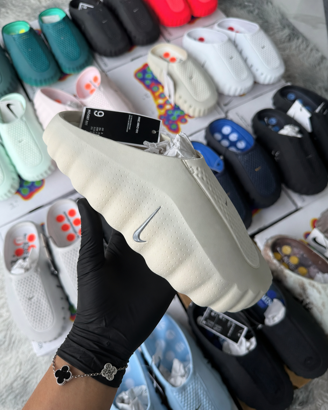 Nike Mind 001 Pregame Mules