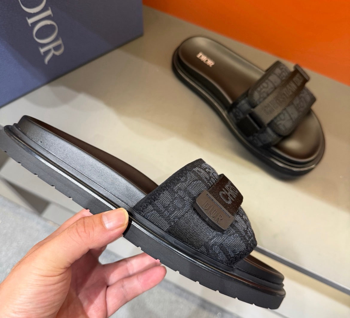 Dior Aqua Sandal Black Dior Oblique Jacquard