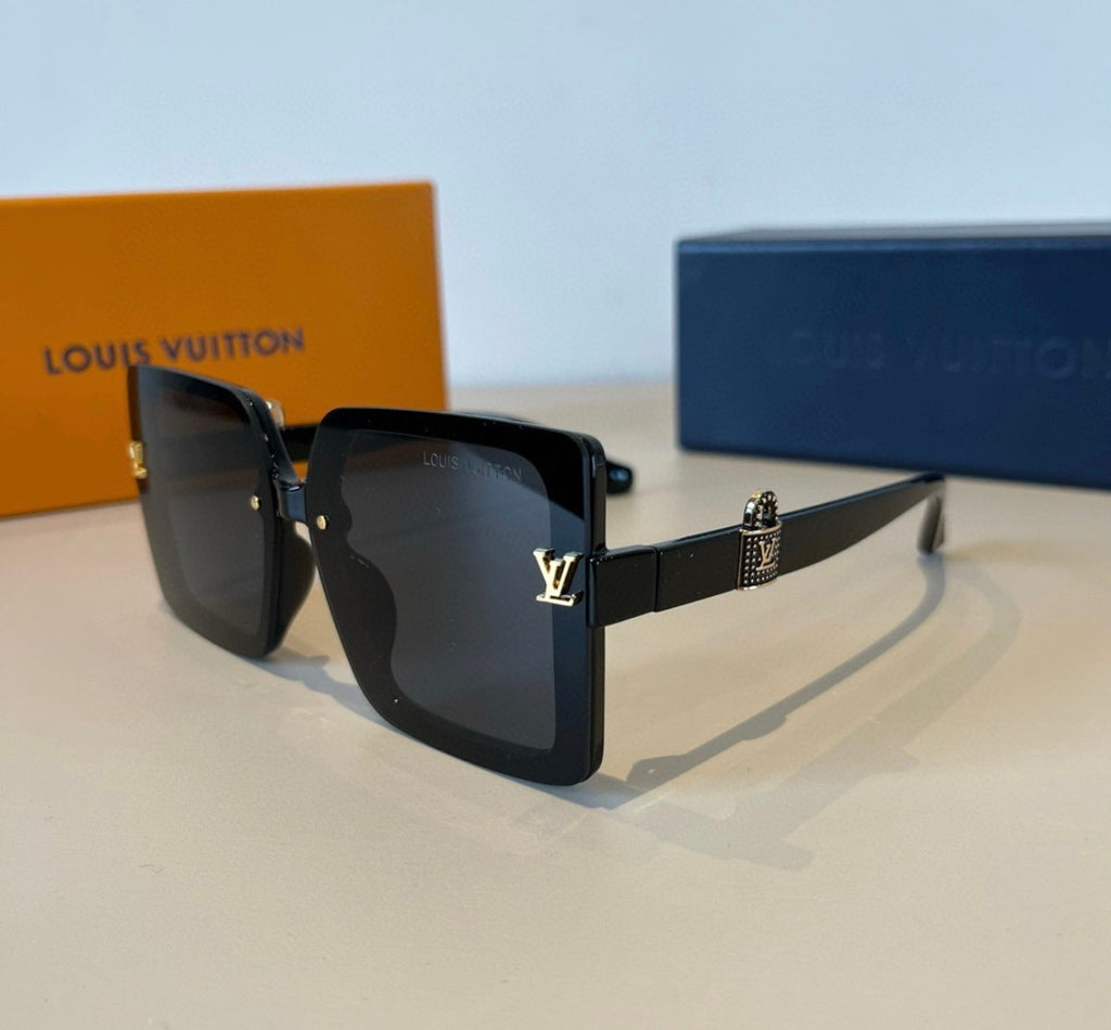 Louis Vuitton Escape Square Black Sunglasses